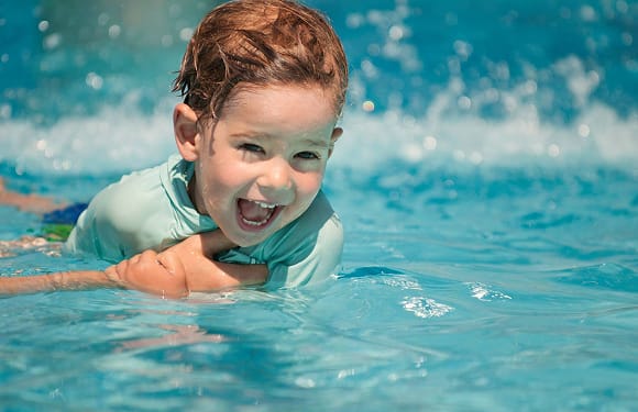 Kind zwembad Zwemschool de Oceaan Turbo zwemles abc